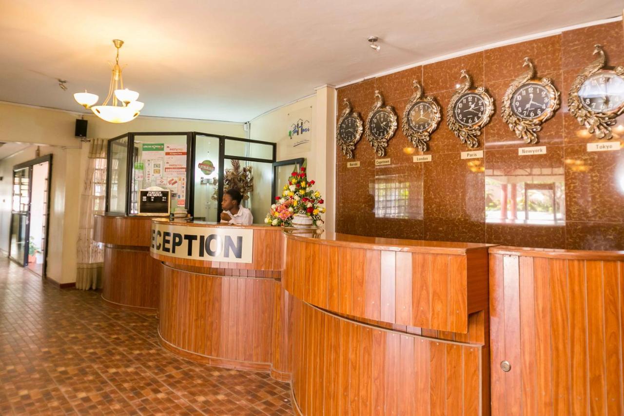 Fahari Gardens Hotel نيروبي المظهر الخارجي الصورة